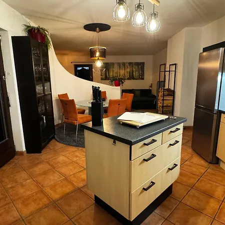 Mitten Im Salzkammergut Ohlsdorf