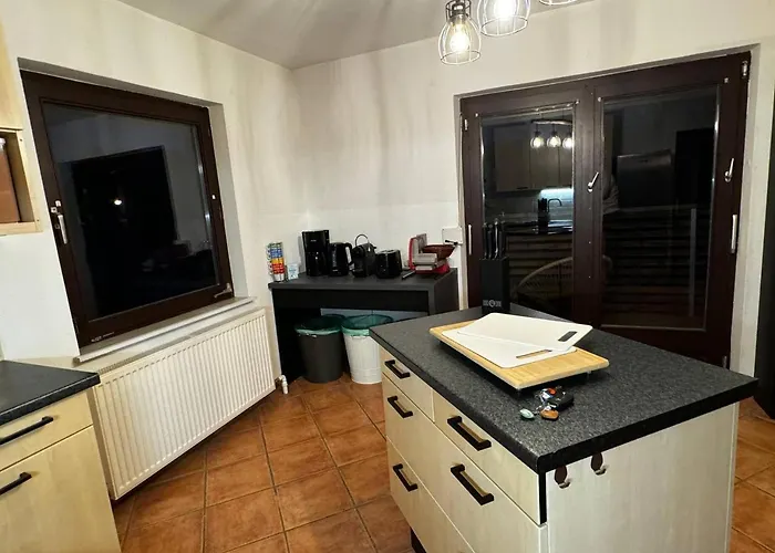 Mitten Im Salzkammergut * Ohlsdorf